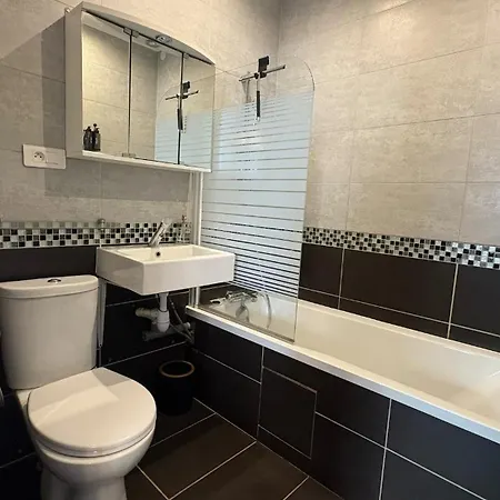 Friends 100m2 - T4 Cinema Prive Parking St-leu Apartament